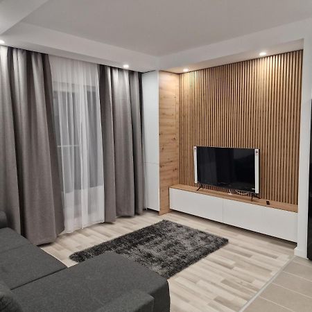Golden Cosmopolis Apartman Cretuleasca Kültér fotó
