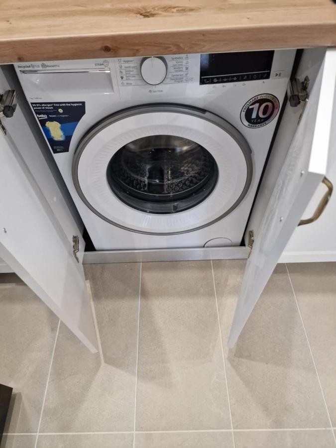 Golden Cosmopolis Apartman Cretuleasca Kültér fotó